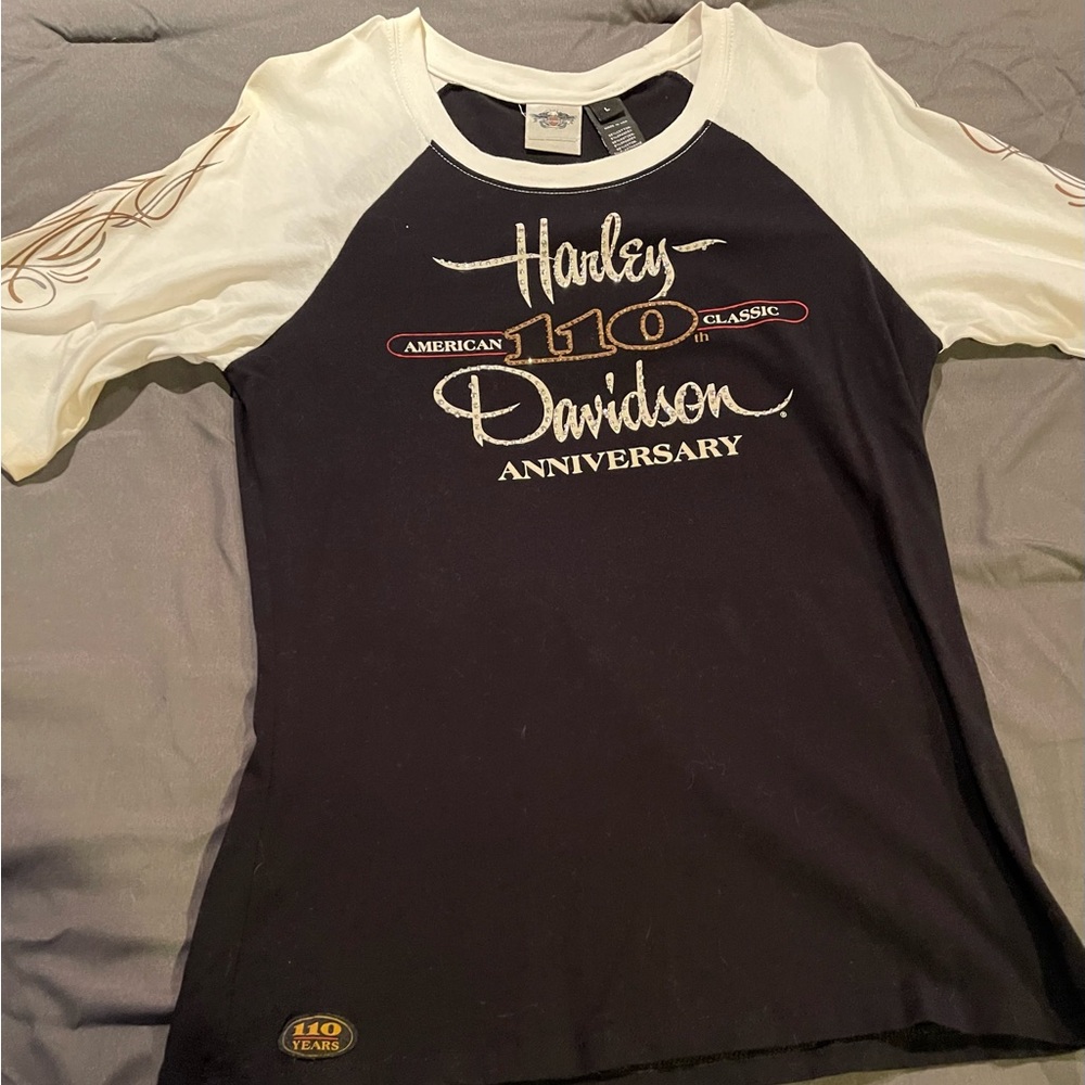 Women’s Harley Davidson tee shirt with bling size large